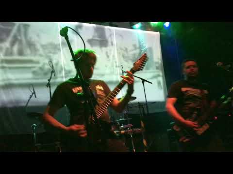 The Creatures From The Tomb - Hide and Kill (Live)