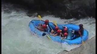preview picture of video 'Jarabacoa White Water Rafting 2 of 4'