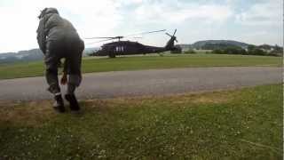 preview picture of video 'UH-60 BlackHawk loading'