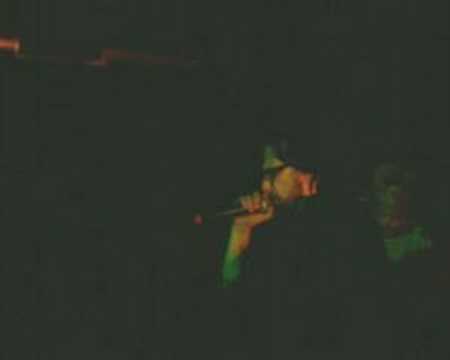 Kaos Moddi mc Dj Trix live