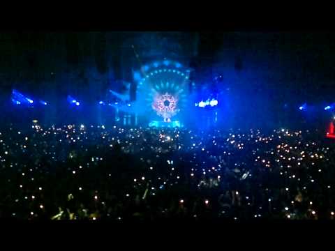 Qlimax 2011 Start Zany The Pitchers feat DV8