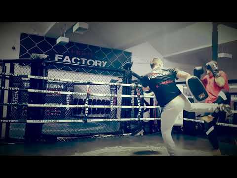 Zygimantas Ribinskas on the pads.  Mma . Fight Factory , Heywood , Middleton