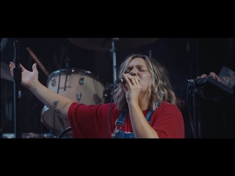 Give Me Jesus (Spontaneous) - UPPERROOM