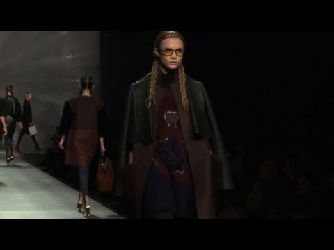 Milan / Fendi Ready-To-Wear Fall/Winter 2012/13 (fashion show)
