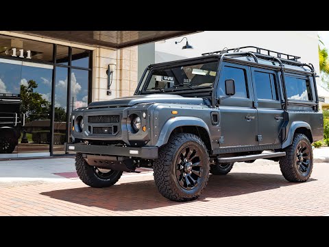 1993 Land Rover Defender (CC-1837259) for sale in Chatsworth, California