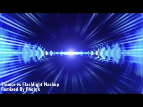 Tremor vs Flashlight (Phob¡k Mashup)