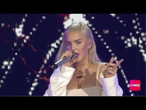 Anne Marie "Either Way" LIVE at SWR3 New Pop Festival 2017