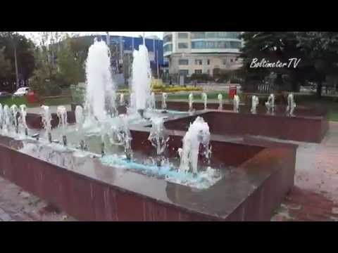 Московский фонтан на улице маршала Бирюзова