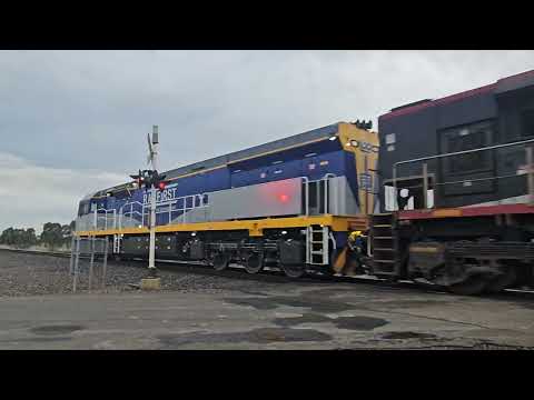 2PM9 SCT intermodal +steel train, Forrestfield WA to Laverton VIC, 1725, 5/9/24, Ararat South VIC