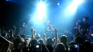 Hollywood Undead - Undead (Live, QMU, 25/5/09)