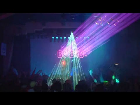 Vladimir 518 feat. Hugo Toxxx, Ivanhoe - H.C.H.B. Live 2008 (Gorila vs.Architekt)