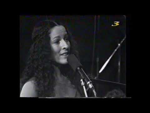 באופן קבוע וחד פעמי - מופע נהדר של יוני רכטר, יהודית רביץ וחברים