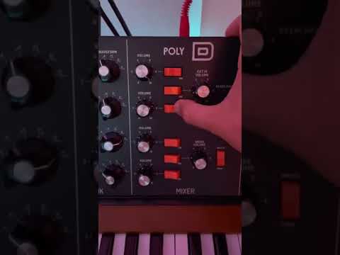 Eddie Le Funk on Behringer Poly D sequence