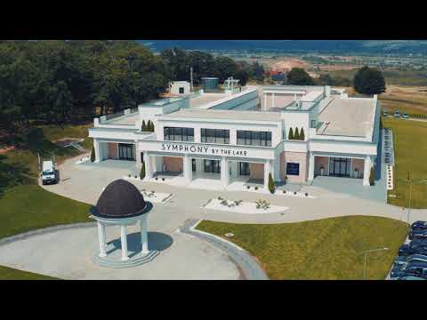 SYMPHONY by the lake #TwinsPixel