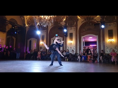 Federico Suarez y Rebecca Samira - Osvaldo Pugliese - La Yumba