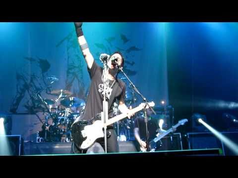 "Get Out Alive" in HD - Three Days Grace 4/13/11 Baltimore, MD