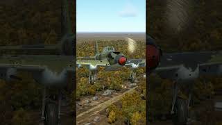 Download lagu IL-2 crashes before landing due to enemy gunfire #shorts #crash #airplane mp3