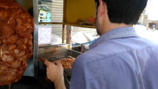 preview picture of video 'Pakistan Chicken Shawarma'