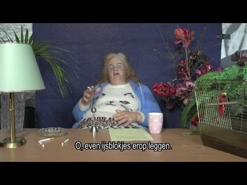 Gerrie test een… sextoy? - DINO.