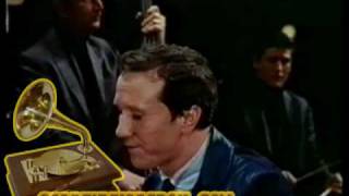 Marty Robbins singing Mother Knows Best