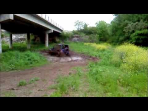 Super Swamper/Interco Traxus mud terrains