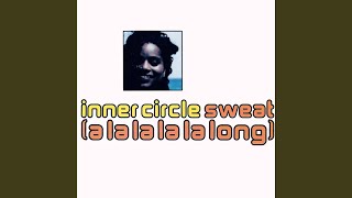 Download lagu Sweat (A La La La La Long) (Remix) mp3