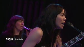 Thao &amp; The Get Down Stay Down - Astonished Man (101.9 KINK)