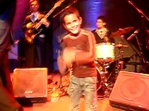 osaka monaurail band at le jam montpellier-crazy dancing boy
