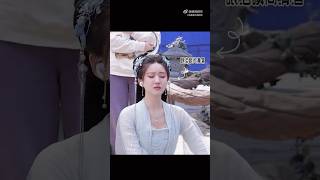 Download lagu How Zhao Lusi sets crying mode before actual scene starts mp3