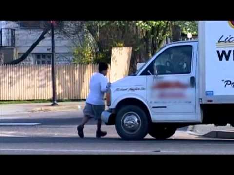 Farmingville (Trailer)