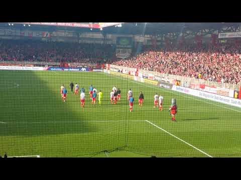 Die Mannschaft wird von den Fans wach gerüttelt 11.03.2018 26. Spieltag Union - Aue