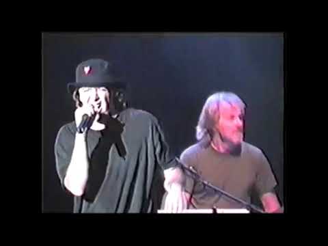 Ween - You Fucked Up - 2000-07-16 Orlando FL Hard Rock Live