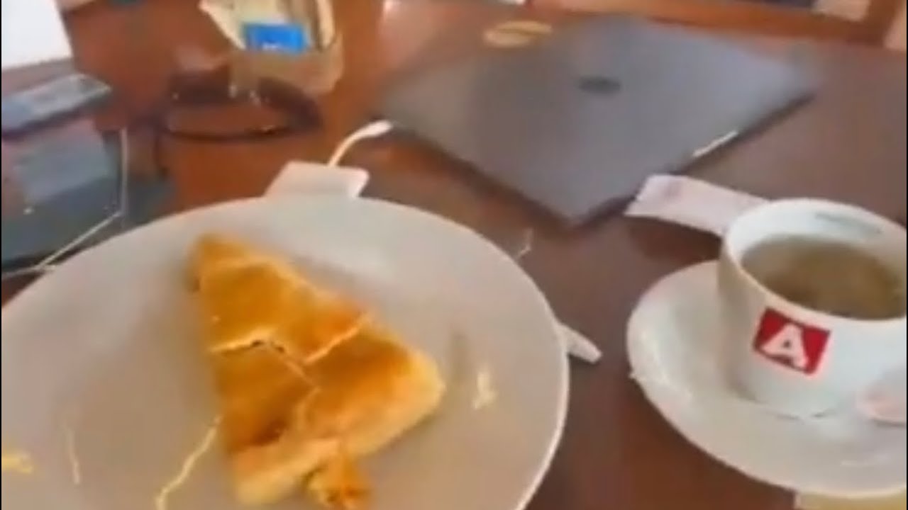 PROIBIDO ELETRÔNICO NA LANCHONETE. SERÁ QUE PODE? 🤔