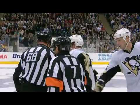 Pittsburgh Penguins vs Toronto Maple Leafs 10-10-2009 Matt Cooke and Colton Ore
