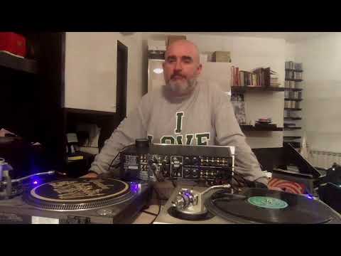 ANTIVIRUS DANCE RADIO | Memoryman aka Uovo dj