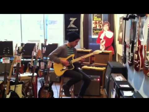 Dan Miles demos Fastback Telemaster