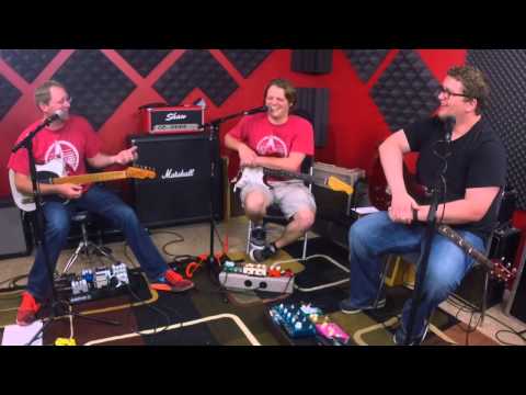 Chasing Tone 65 – Our Current Rigs and a Blues Jam