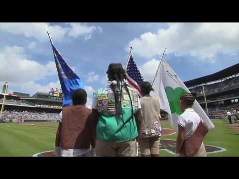 10-year-old Cadyn Lexa performs National Anthem at Braves game