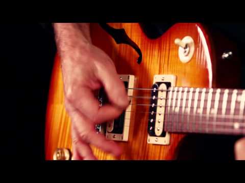 Gibson Les Paul Special  AAA Flame Top Semi Hollowbody Demo