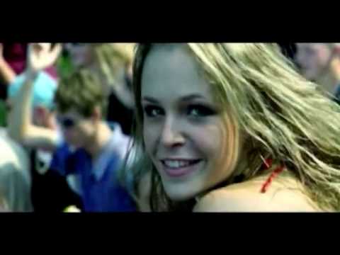 Náksi vs Brunner - Csak 1 nap van (Parádé Promo verzió Video Edit) / 44 kamion, 300 Dj és zenekar /