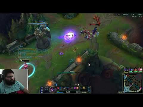 300 IQ Shaco Bait Under Tower Makes Ekko Uninstall 😆