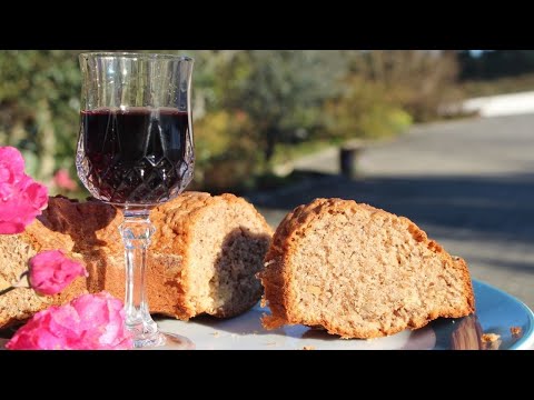 Bolo de nozes, canela e vinho do porto