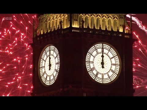 Big Ben Chimes 12AM, Happy New Year! (2025)