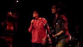Wanda Jackson and Rosie Flores - Cryin Time