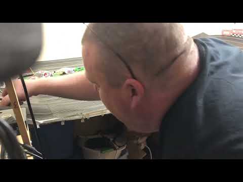 Slot car racing 1:32 scale with Lap counter and pitting using pc lap counter