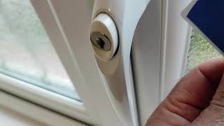How to Open a UPVC Window When the Handle Mechanism Has Failed