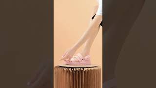 Giày sandal nữ MWC NASD- 2954 Sandal Cao 3cm Siêu Hack Dáng Phối Khóa Lót Dán Với 2 Quai Ngang Chéo