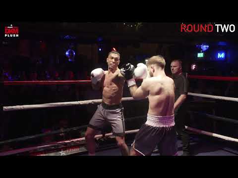 Fight 19 - Connor Cumming vs Nate Hinds