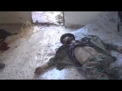 جثث عدد من جنود النظام قتلوا بعد اقتحام جيش الأمة لمواقعهم على جبهة حرستا من جهة بلدة عربين في ريف دمشق