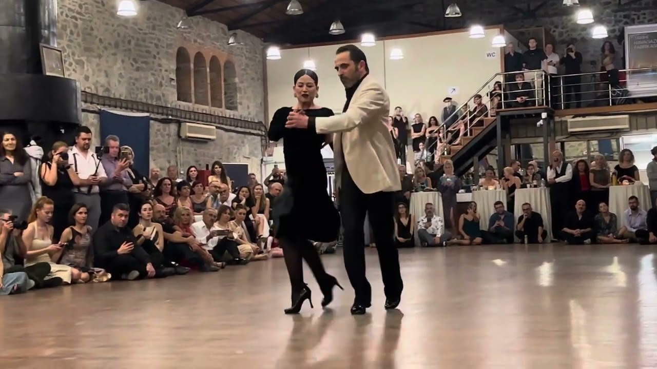 Geraldin Rojas & Ezequiel Paludi 1/4